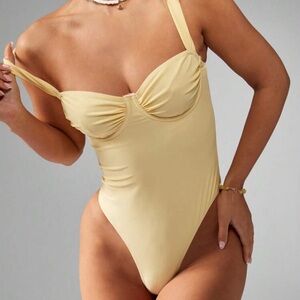 Missguided Pale Yellow Underwire One-Piece Swimsuit